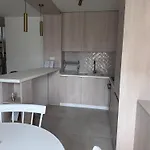 Sasha Duplex סקופיה