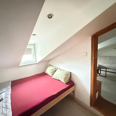Sasha Duplex * סקופיה